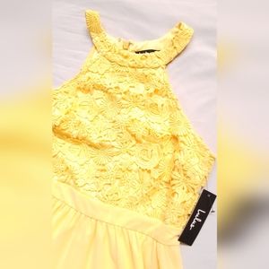 Size Medium - Lulus Lover's Game Light Yellow Lace Skater Dress
